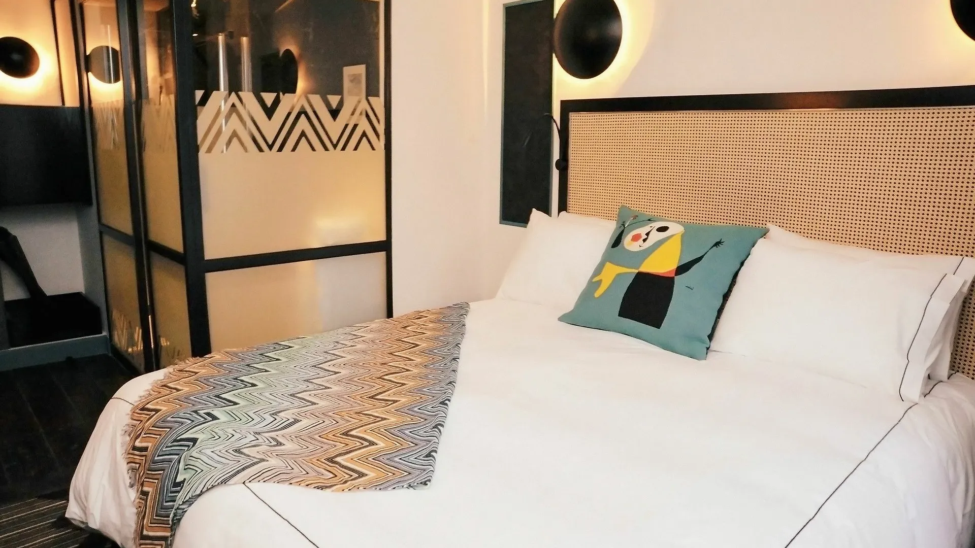 Mom'Art Hotel Paris