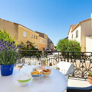 https://luxurious-1-bedroom-ac-terrace-close-beaches-dodo-et-tartine.aixenprovencehotels.org