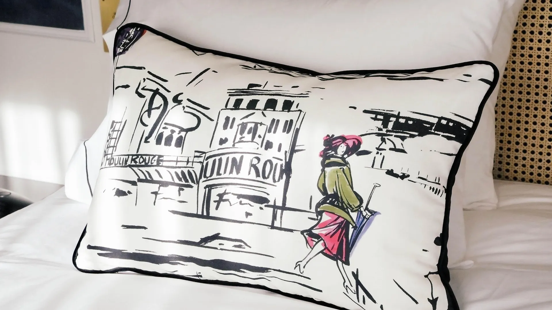 Mom'Art Hotel Paris