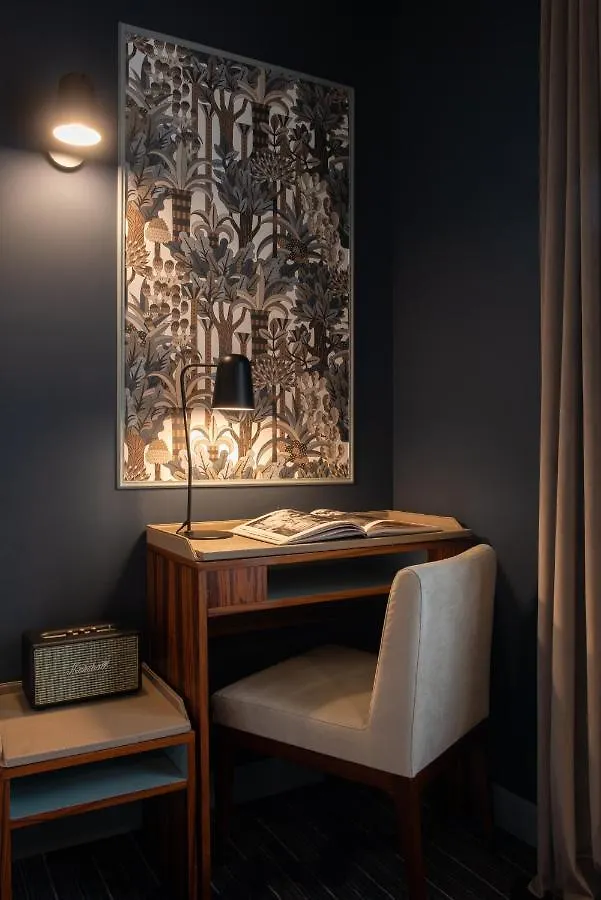Mom'Art Hotel Paris