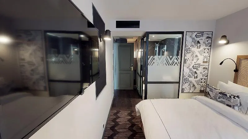 Mom'Art Hotel Paris 4*,  France